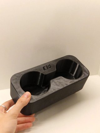 Porta-copos BMW E30 Duplo c/ Slot Telemóvel