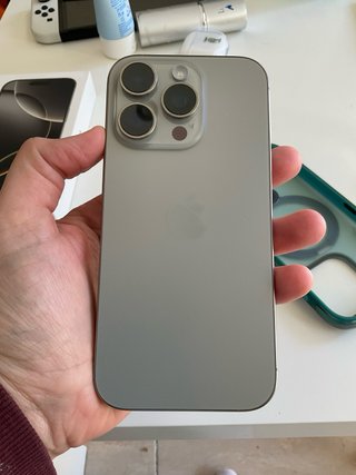 iPhone 16 Pro 128GB con Garantía IMPECABLE