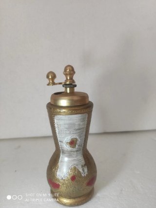 Macinino vintage decorato