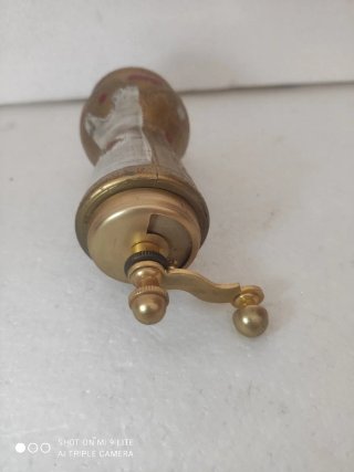 Macinino vintage decorato