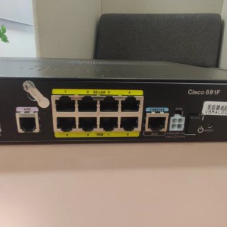 Router Cisco 891F-K9