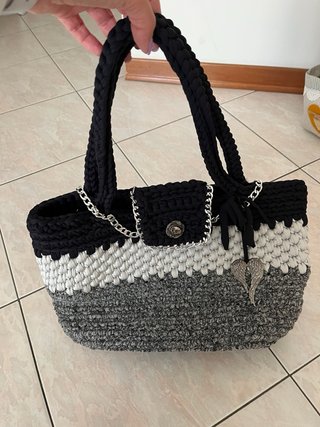 Borsa uncinetto fatta a mano