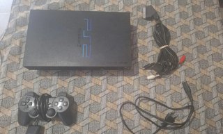 PlayStation 2 SCPH-39004 Negra