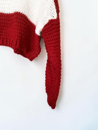 Jersey cuello alto rojo y blanco