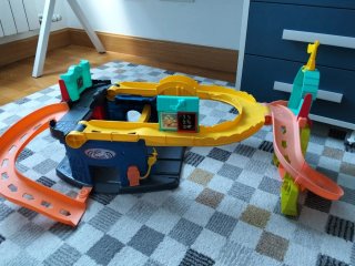 Pista de coches Fisher Price