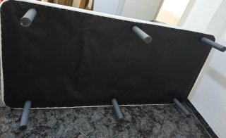 SUPER OFERTA Base tapizada y colchón de 90cm.
