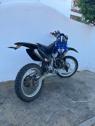 HM Moto Negra y Azul