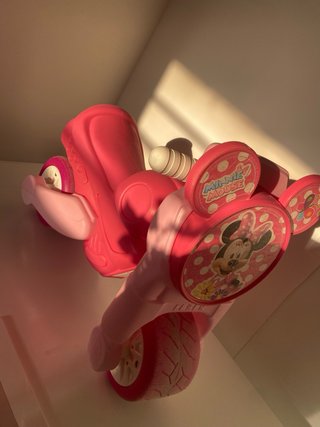 Moto correpasillos Minnie Mouse FEBER