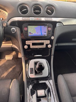 Ford S-MAX 2010