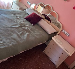 Dormitorio: Cabecero, Mesitas Noche y Cómoda