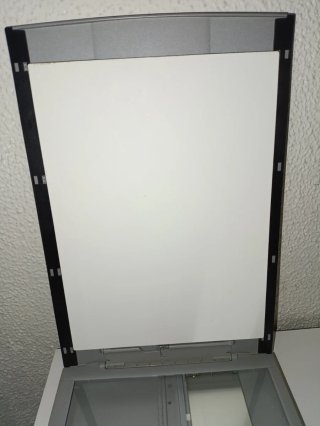Escáner Canon CanoScan LiDE 200