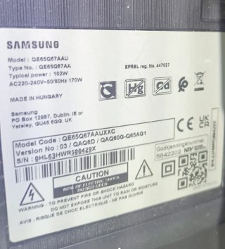 TV OLED 65 con mando solar