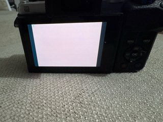 Olympus OM-D E-M10 Mark IV para reparar