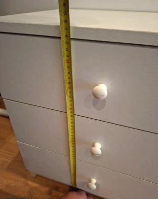 Cajonera blanca de madera