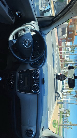Dacia Lodgy 2016