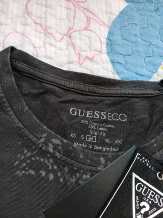 Camiseta Guess Eco Algodón Orgánico Gris Talla M