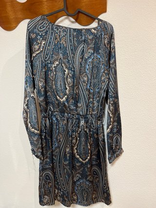 Vestido satinado Fórmula Joven talla 40, estrenar