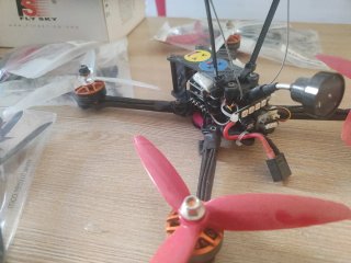 Dron Eachine Tyro 109