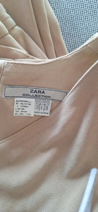 Traje color mantequilla/beige claro talla 38 Zara