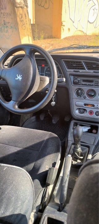 Vendo Peugeot 306 Sedan diesel  5 puertas