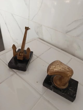 Antiguos pisapapeles Náuticos, de bronce