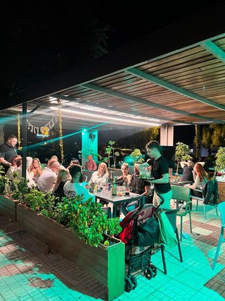Se traspasa Bar/Cafeteria Pub en Costa Adeje