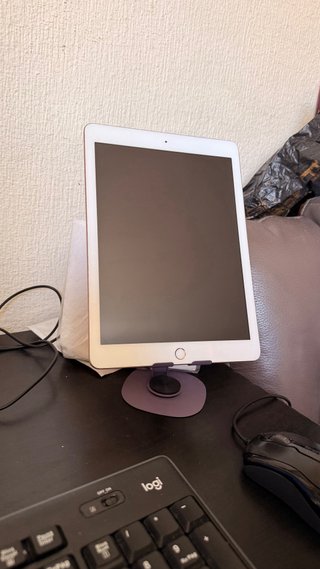 iPad 6ta Gen 2018 32GB Blanco + Cargador de regalo