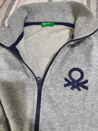 Chándal Benetton niño gris