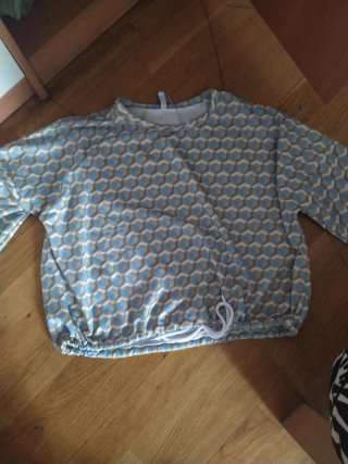 Blusa M con cordón