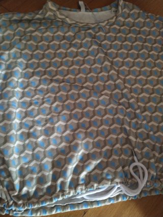 Blusa M con cordón