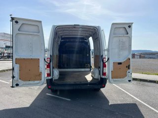 Nissan NV400 2017