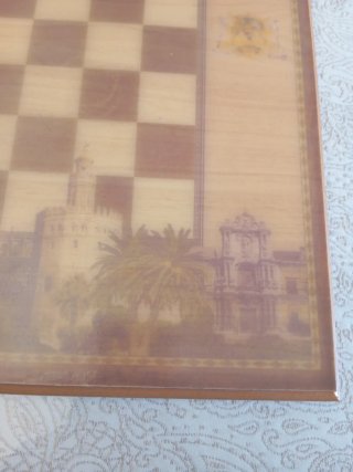 Tablero de ajedrez con vistas de Sevilla