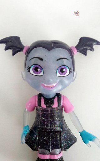 Muñeca Vampirina