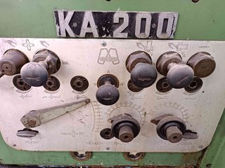 TORNO TORRETA HIDRÁULICO MONFORTS KA200