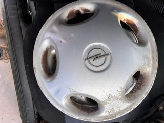 Tapa cubos Opel Corsa R13