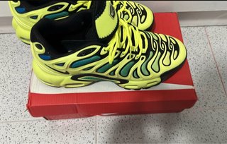 Nike Talla 42 Amarillo y Verde