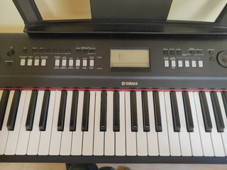 Piano Yamaha V80 Piaggero