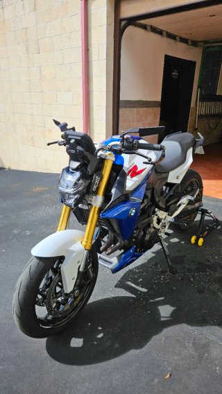 BMW F900R A2