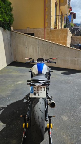 BMW F900R A2