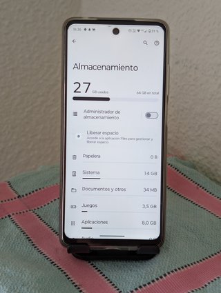 Motorola Moto g04s - 64GB/4GB (Azul) - Impecable