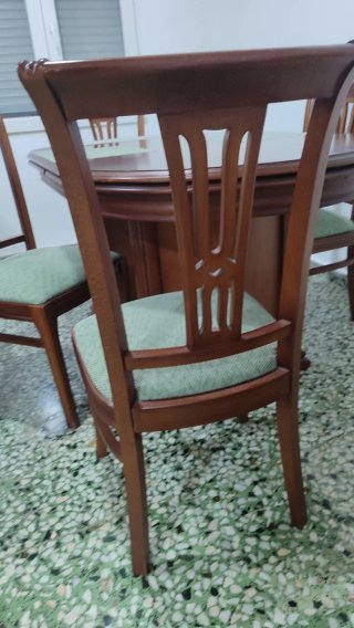 Mesa Extensible comedor y 6 sillas madera