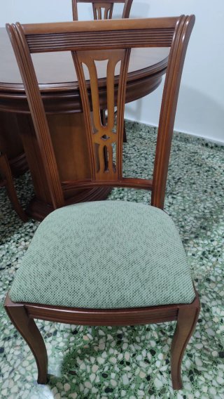 Mesa Extensible comedor y 6 sillas madera