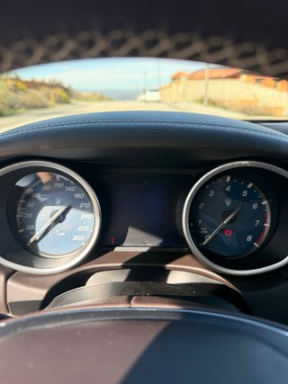 Maserati Ghibli 2015