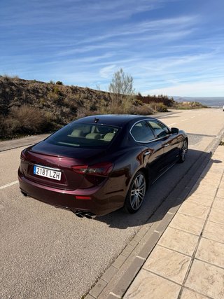 Maserati Ghibli 2015