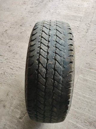 Llanta Goodyear Wrangler 235/70 R16