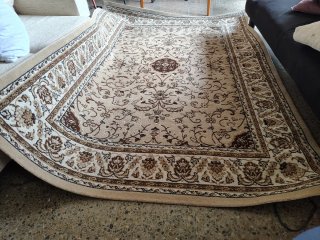 Alfombra oriental beige y marrón