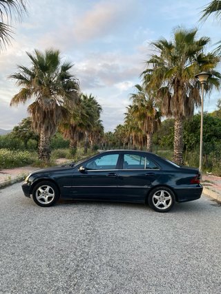 Mercedes-Benz Clase C 2001