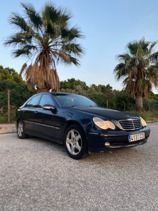 Mercedes-Benz Clase C 2001