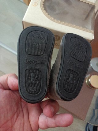Zapatos bebé talla 19