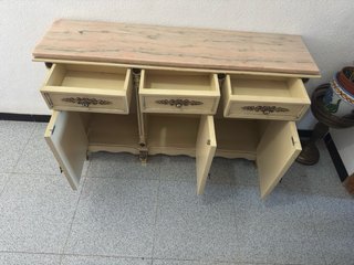 Mueble recibidor mármol y madera